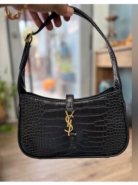 black bag inspired not authentic